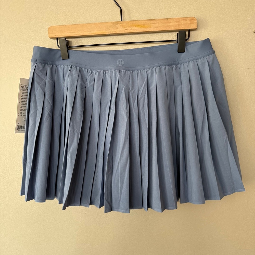 Lululemon Varsity HighRise Pleated Tennis Skirt Oasis Blue Sz 14 Pickleball Golf - Picture 4 of 13